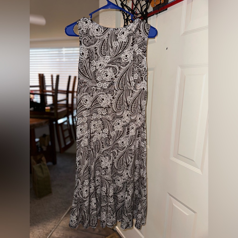 Brown And White Patterned Perceptions Dress - image 6